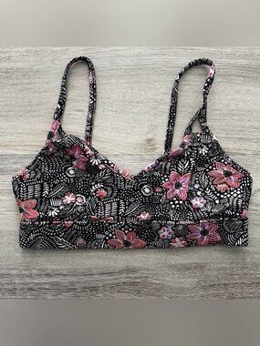 {Mudd} bralette